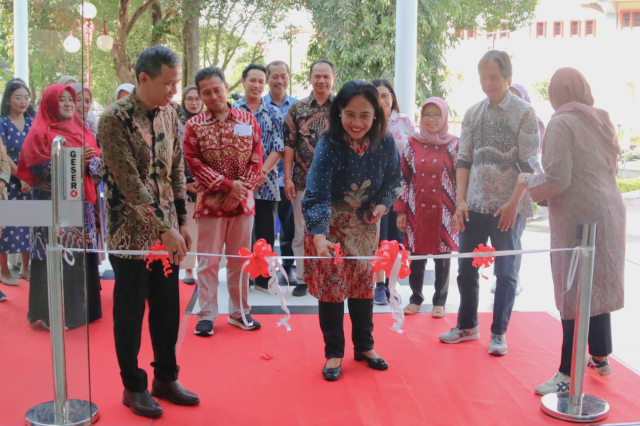 pameran 1