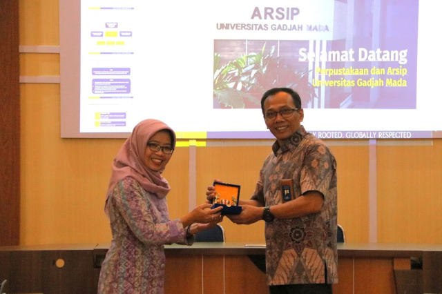 unpad 1